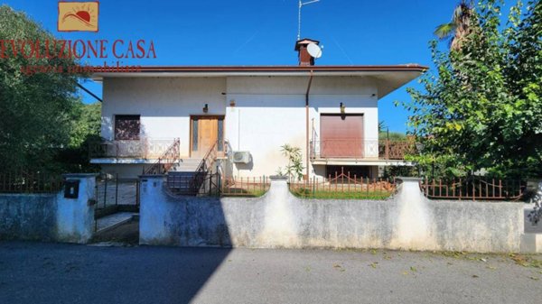 casa indipendente in vendita a Fogliano Redipuglia in zona Redipuglia