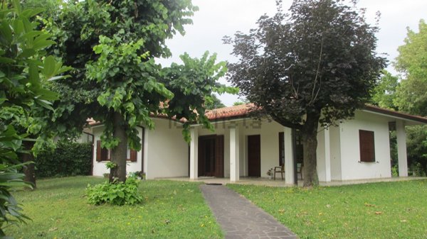 casa indipendente in vendita a Fogliano Redipuglia