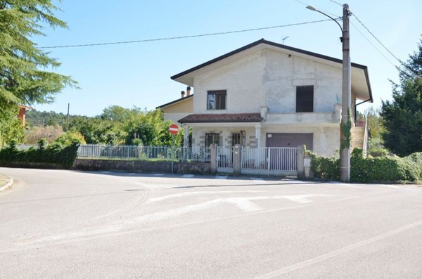 casa indipendente in vendita a Fogliano Redipuglia in zona Polazzo