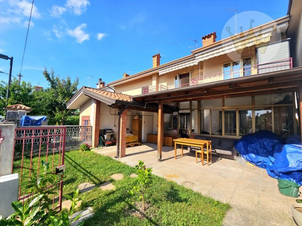 casa indipendente in vendita a Fogliano Redipuglia in zona Polazzo