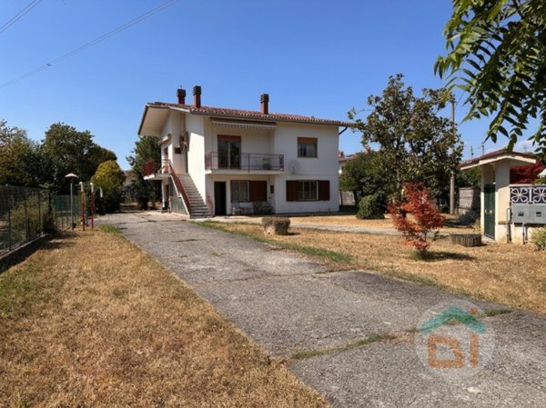 casa indipendente in vendita a Fogliano Redipuglia in zona Redipuglia
