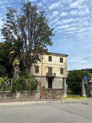 casa indipendente in vendita a Gorizia
