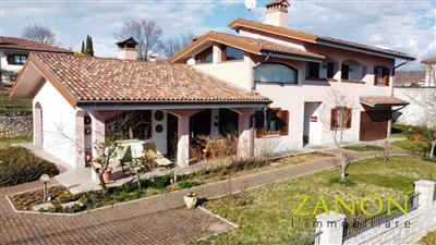 casa indipendente in vendita a Gorizia