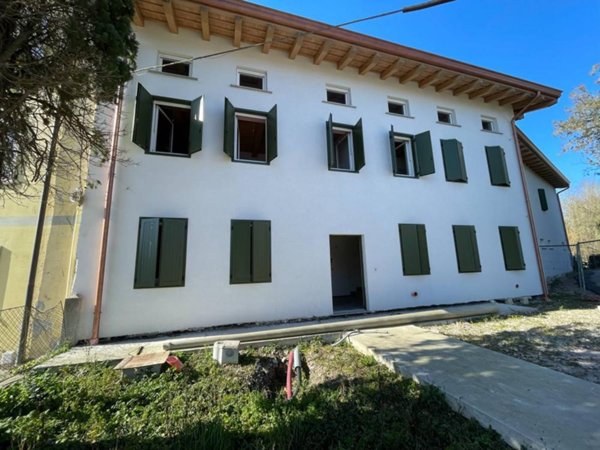 casa indipendente in vendita a Gorizia