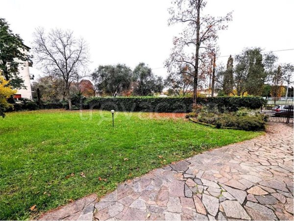villa in vendita a Gorizia in zona Castello