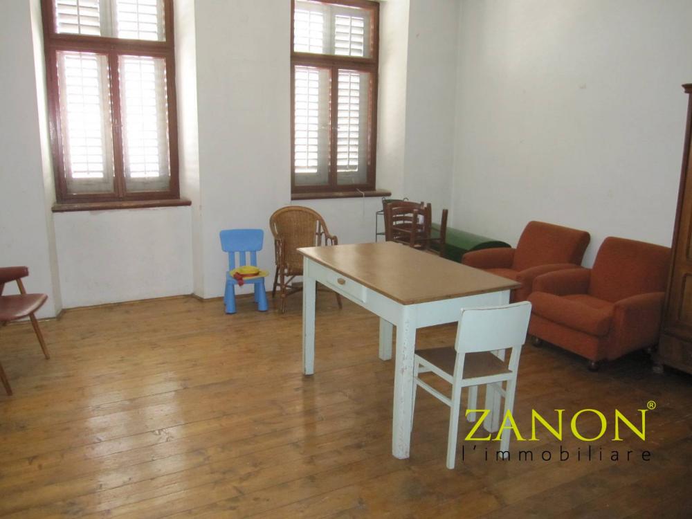 casa indipendente in vendita a Gorizia in zona Lucinico