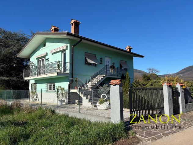 casa indipendente in vendita a Gorizia in zona Piuma