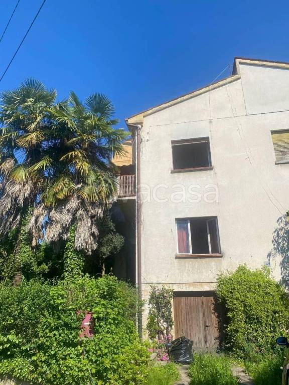 casa indipendente in vendita a Gorizia in zona Piuma