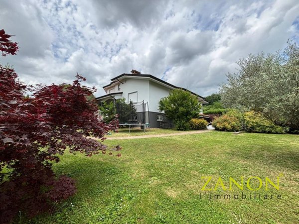 casa indipendente in vendita a Gorizia in zona Lucinico