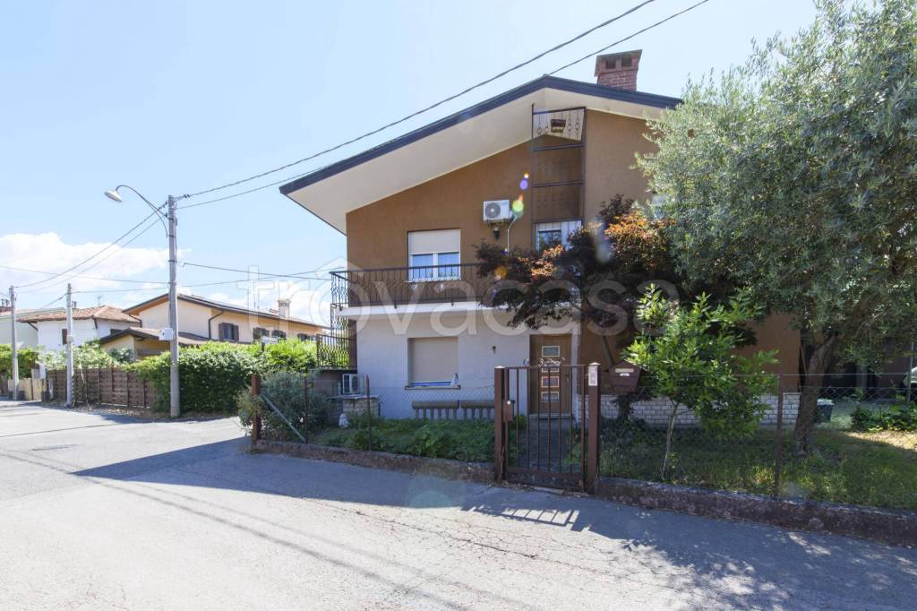 casa indipendente in vendita a Gorizia in zona Sant'Andrea