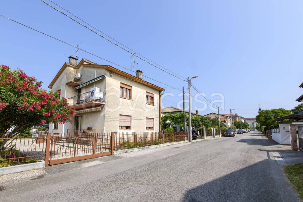 appartamento in vendita a Gorizia in zona Sant'Andrea