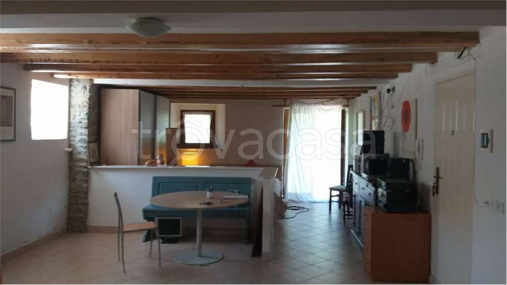 casa indipendente in vendita a Gorizia in zona Piuma