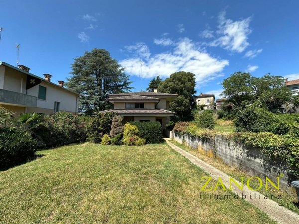 casa indipendente in vendita a Gorizia in zona Piazzutta