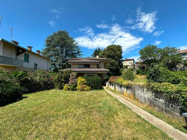 casa indipendente in vendita a Gorizia