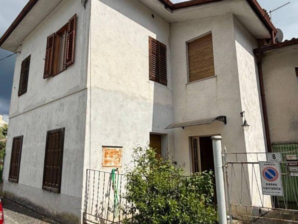 casa indipendente in vendita a Gorizia in zona San Rocco