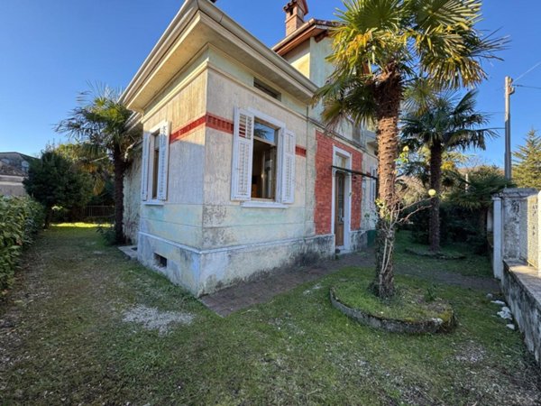 casa indipendente in vendita a Gorizia