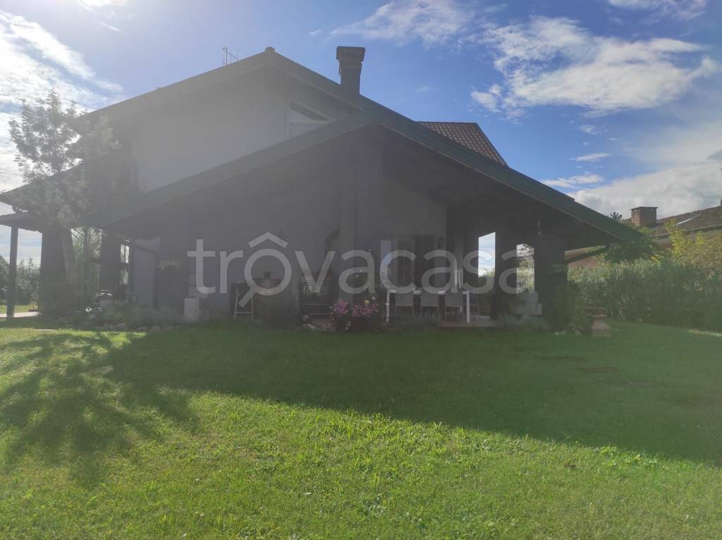 casa indipendente in vendita a Gorizia in zona Lucinico