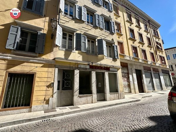 locale commerciale in vendita a Gorizia