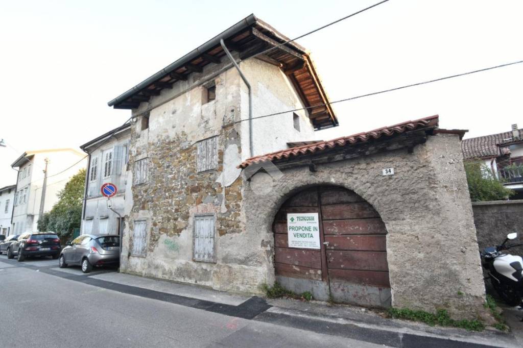 casa indipendente in vendita a Gorizia in zona San Rocco