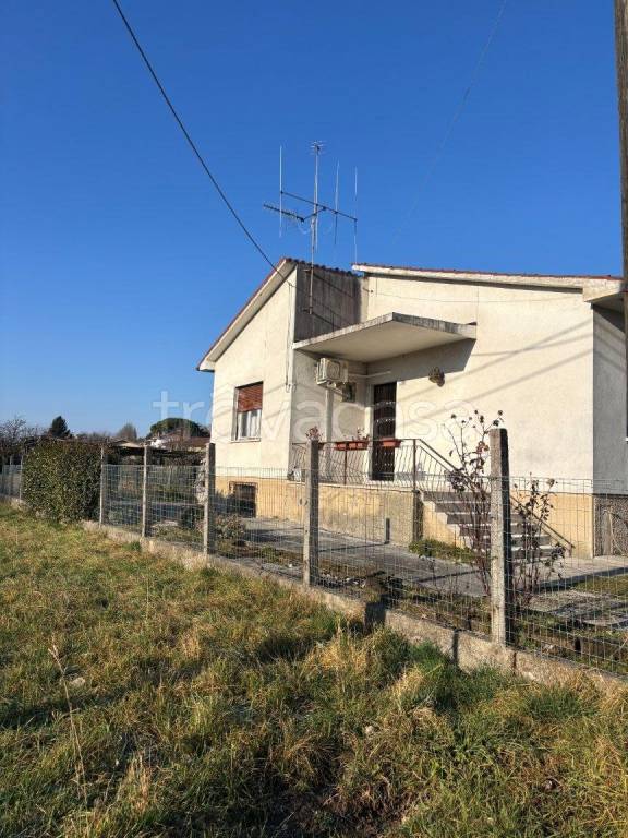 casa indipendente in vendita a Gorizia