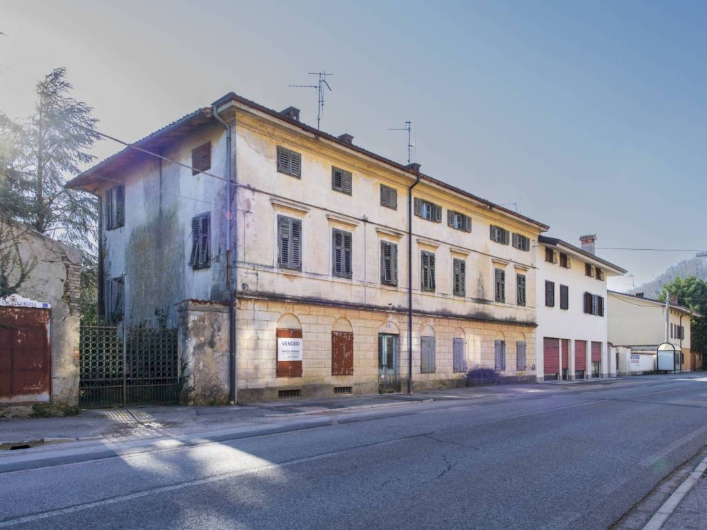 casa indipendente in vendita a Gorizia in zona Piuma