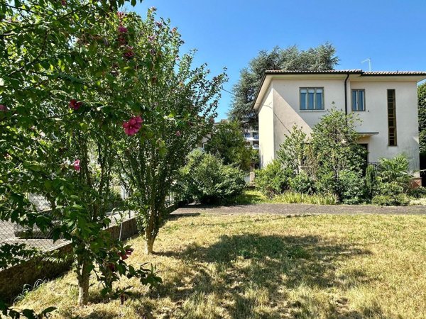 casa indipendente in vendita a Gorizia