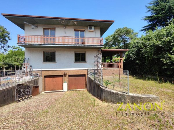 casa indipendente in vendita a Gorizia in zona Lucinico