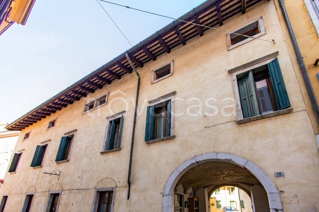 appartamento in vendita a Gorizia in zona Castello