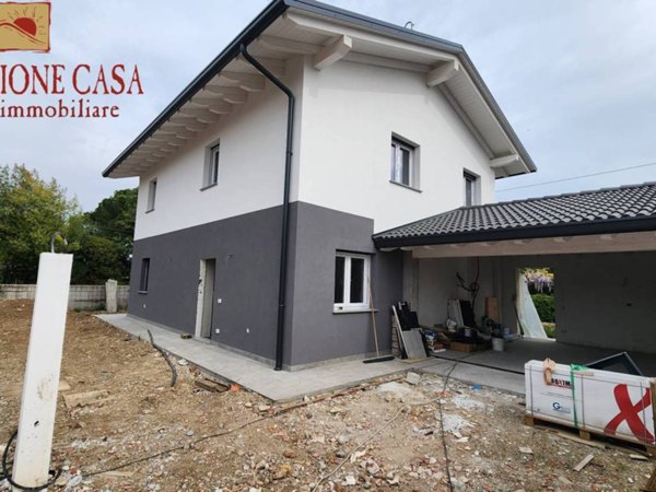 casa indipendente in vendita a Gorizia