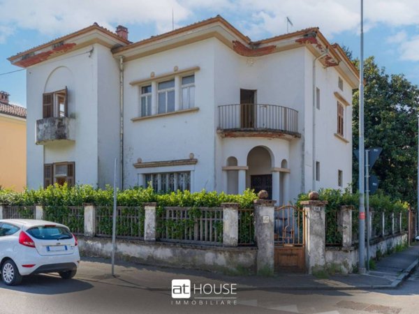 casa indipendente in vendita a Gorizia