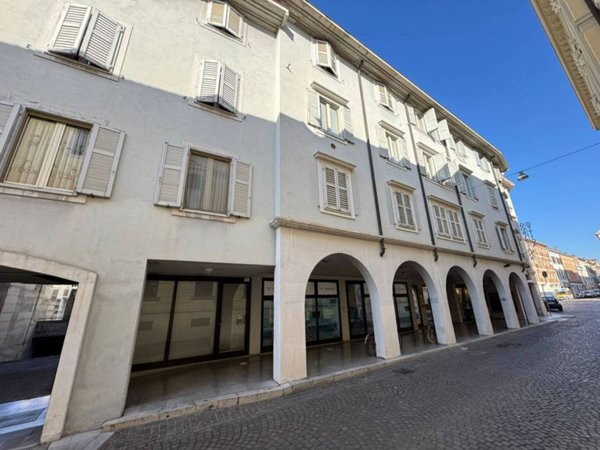 negozio in vendita a Gorizia