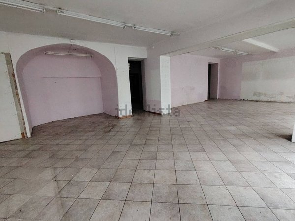 locale commerciale in vendita a Gorizia in zona Piazzutta