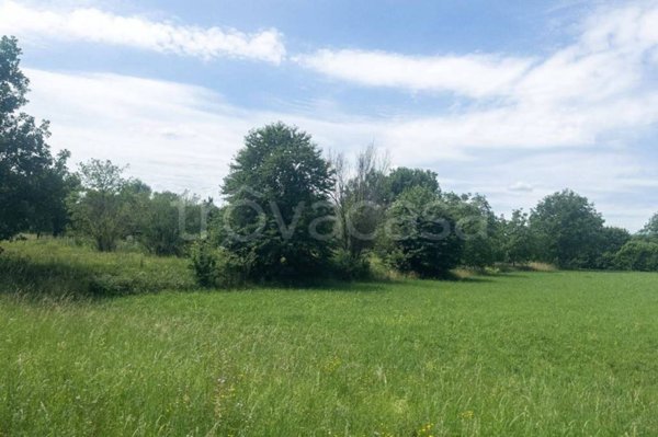 terreno in vendita a Gorizia in zona Lucinico