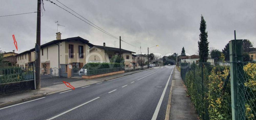 casa indipendente in vendita a Gorizia in zona Lucinico