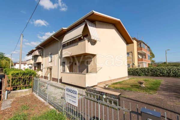 appartamento in vendita a Gorizia in zona Lucinico