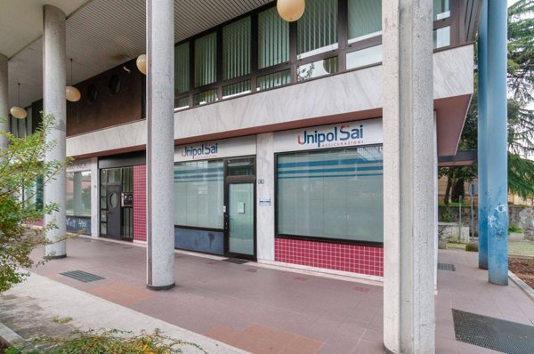 locale commerciale in vendita a Gorizia in zona San Rocco