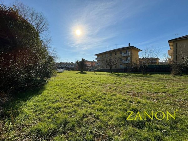 terreno edificabile in vendita a Gradisca d'Isonzo