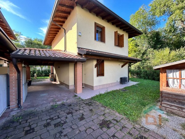 casa indipendente in vendita a Gradisca d'Isonzo