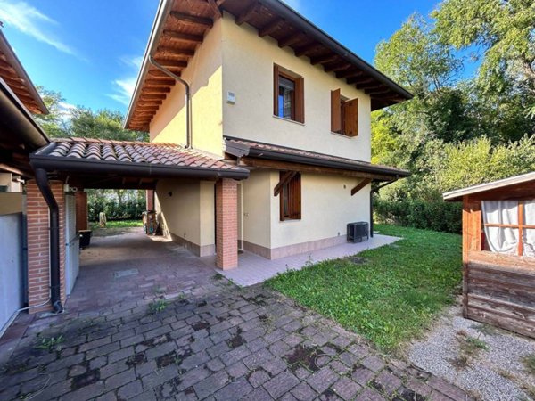 casa indipendente in vendita a Gradisca d'Isonzo