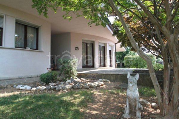 casa indipendente in vendita a Gradisca d'Isonzo