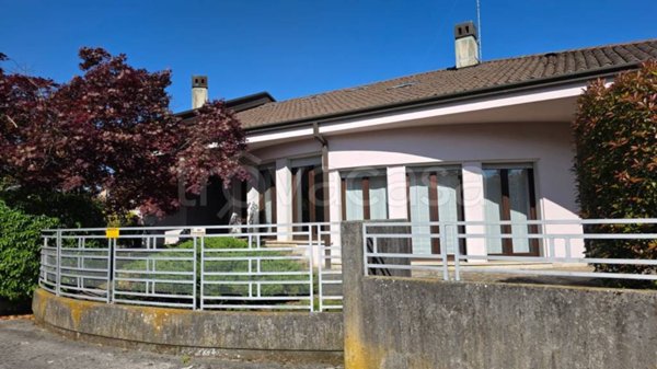 casa indipendente in vendita a Gradisca d'Isonzo