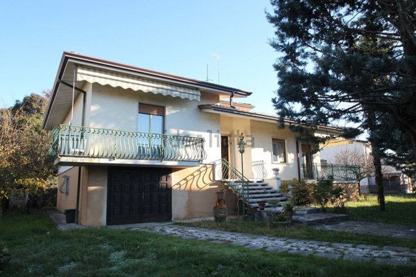 casa indipendente in vendita a Gradisca d'Isonzo