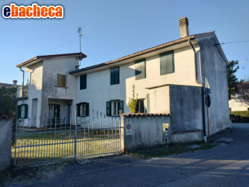 casa indipendente in vendita a Gradisca d'Isonzo