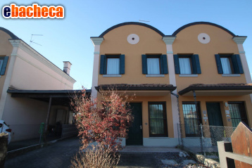 casa indipendente in vendita a Gradisca d'Isonzo