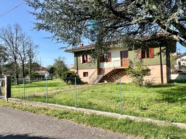 casa indipendente in vendita a Gradisca d'Isonzo