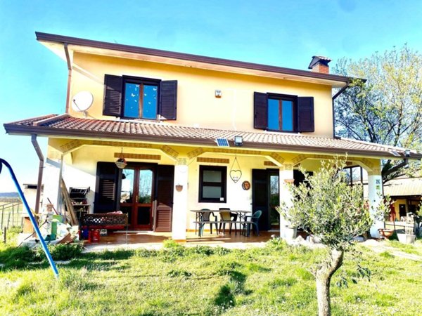 casa indipendente in vendita a Gradisca d'Isonzo