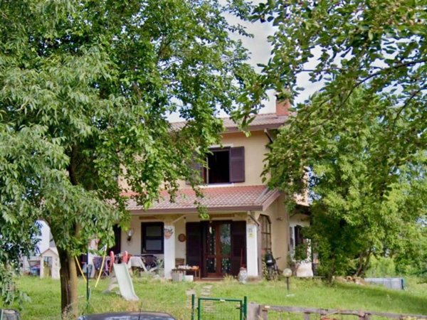 casa indipendente in vendita a Gradisca d'Isonzo