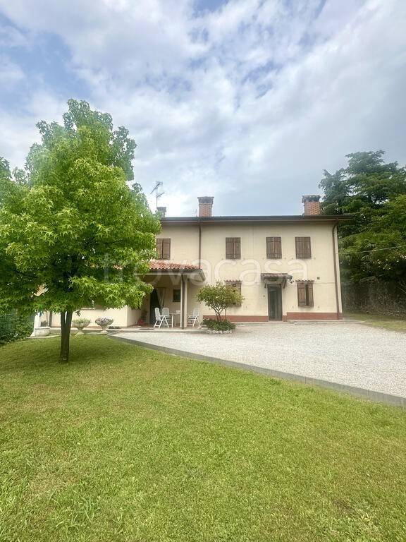 casa indipendente in vendita a Gradisca d'Isonzo