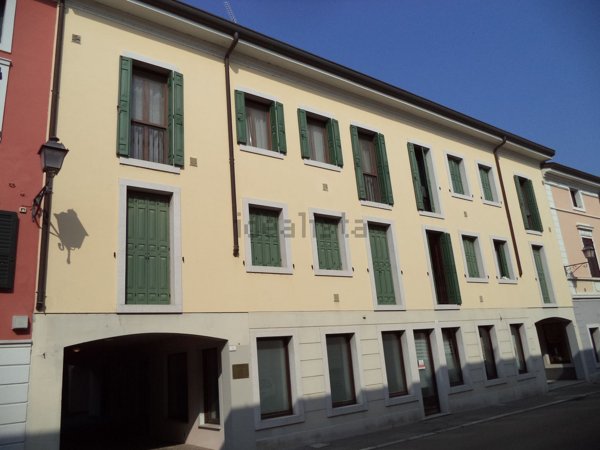 ufficio in vendita a Gradisca d'Isonzo