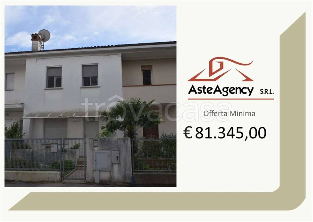 casa indipendente in vendita a Gradisca d'Isonzo